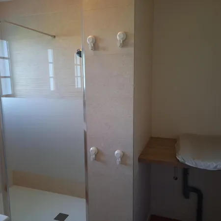 Les Demoiselles Appartement