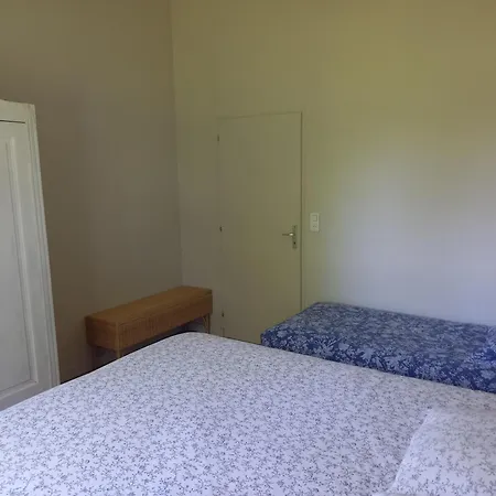 Les Demoiselles Appartement *